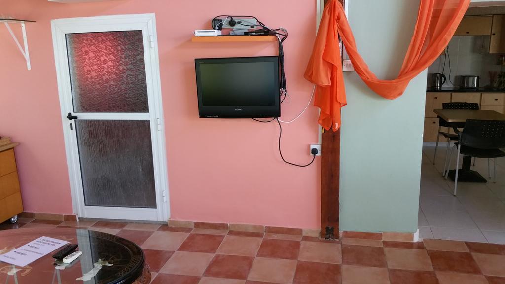 Miltos Apartment Argáka Kültér fotó