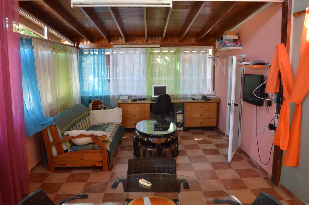 Miltos Apartment Argáka Kültér fotó